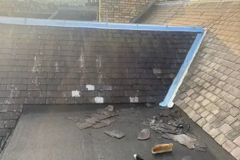 5 Signs Your Roof Needs Repair (Do Not Ignore These)