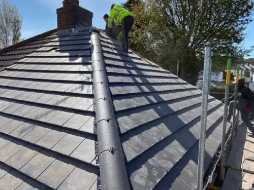 Chimney and roof tile repair work